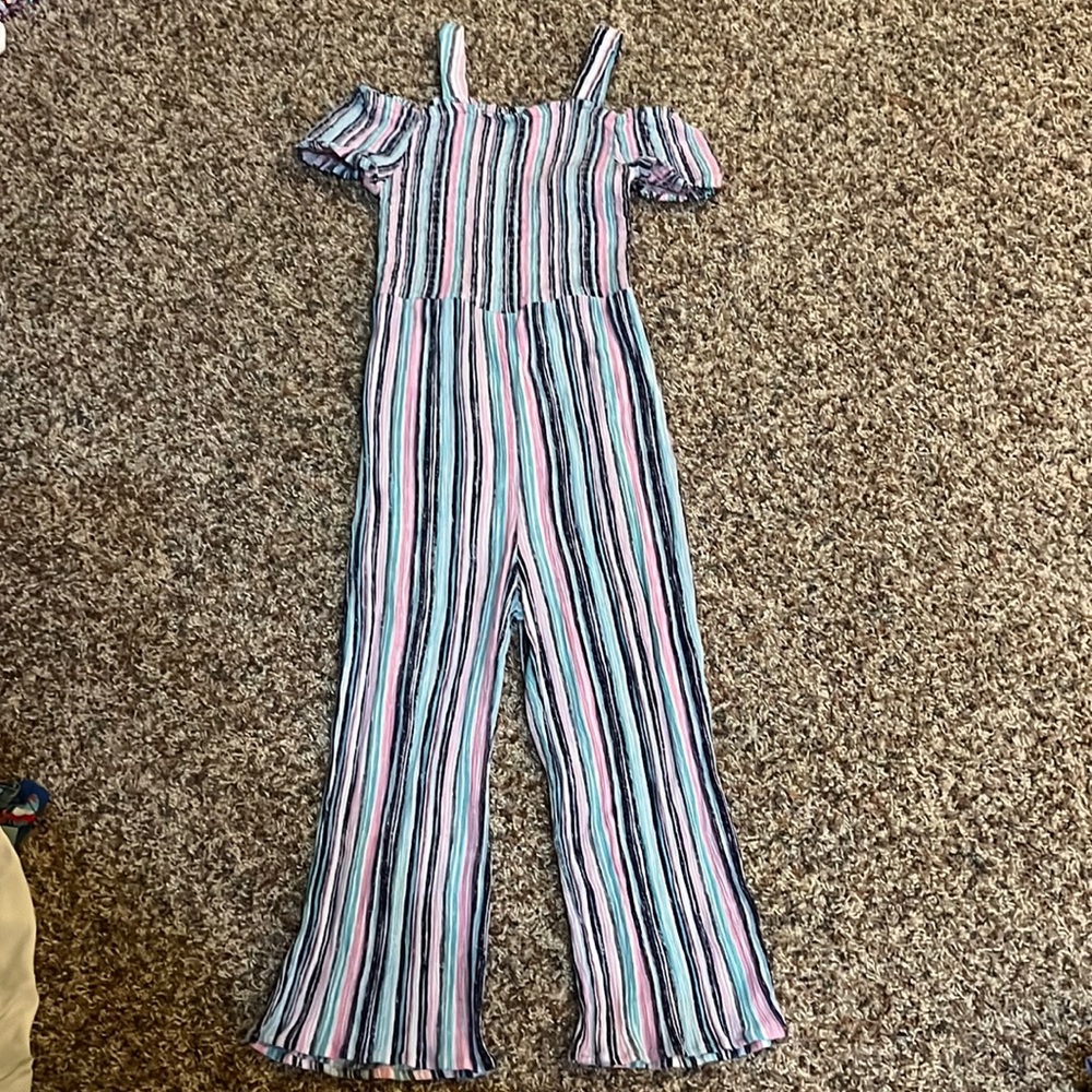 Super cute off the shoulder romper